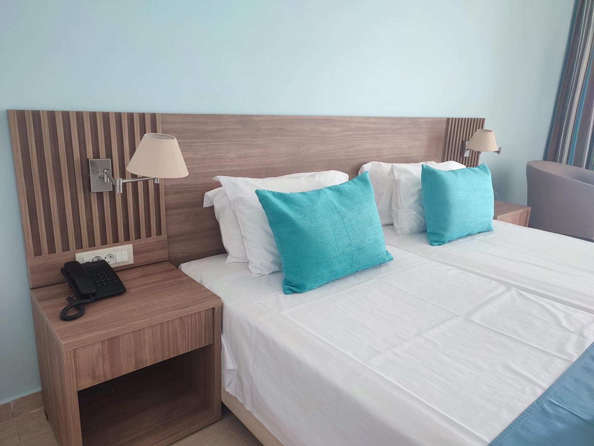 Asterias Beach Resort Afantou Bagian luar foto