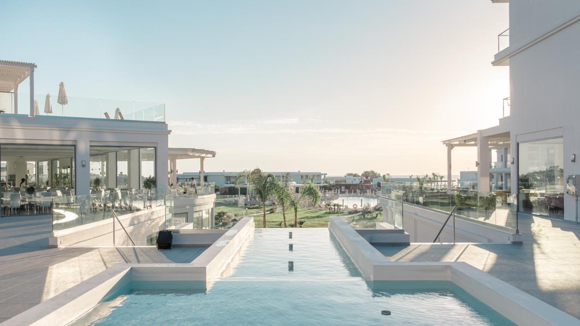 Asterias Beach Resort Afantou Bagian luar foto