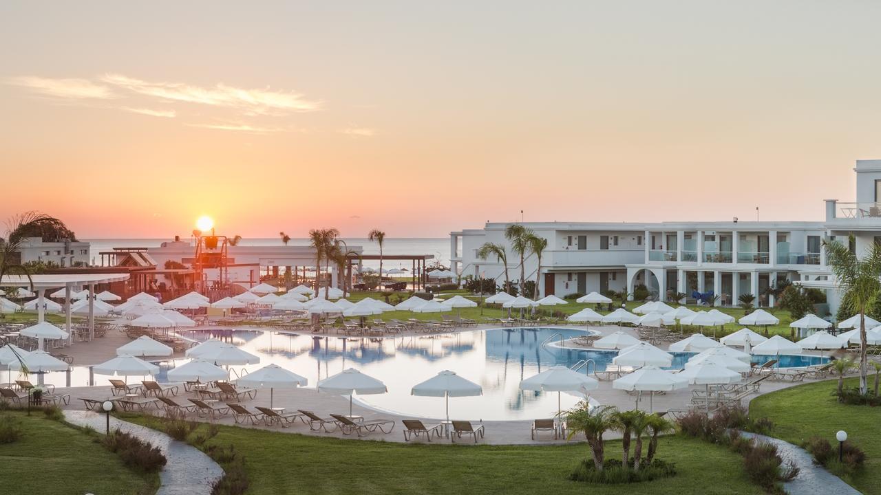 Asterias Beach Resort Afantou Bagian luar foto